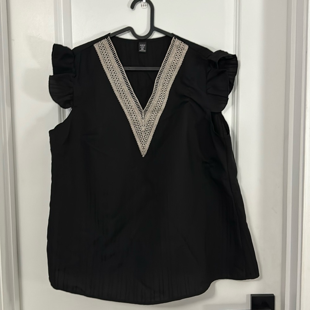Black ruffle top